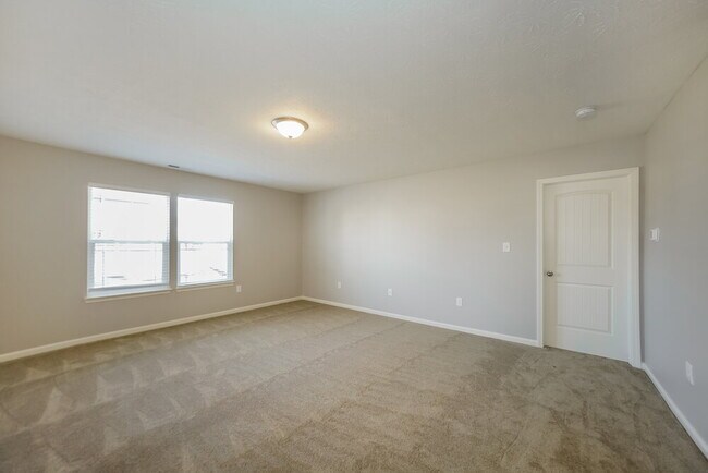 Photo - 1503 Lexington Trail