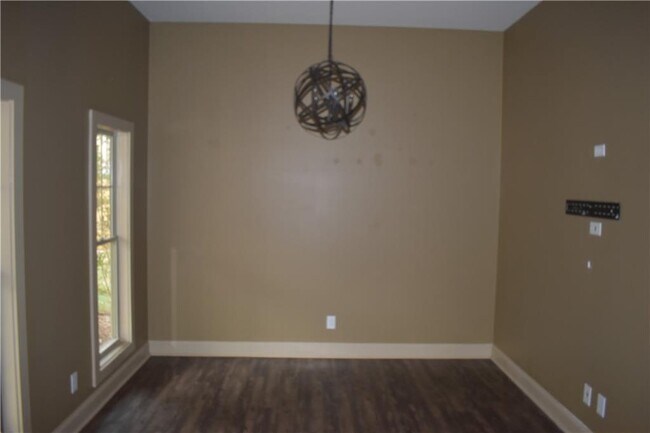 43 Jessel Ln