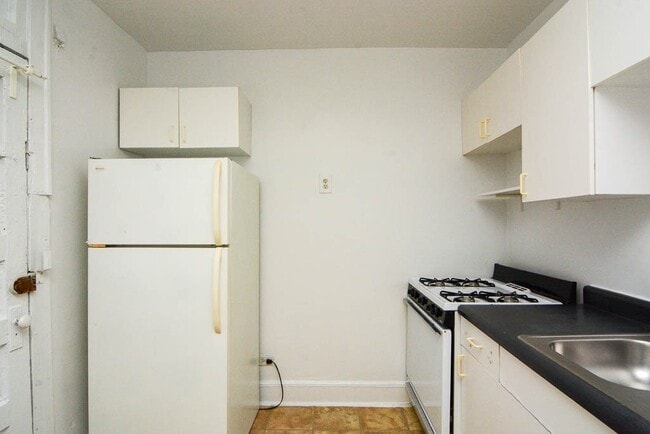 Photo - 2336 N Spaulding Ave Unit A2