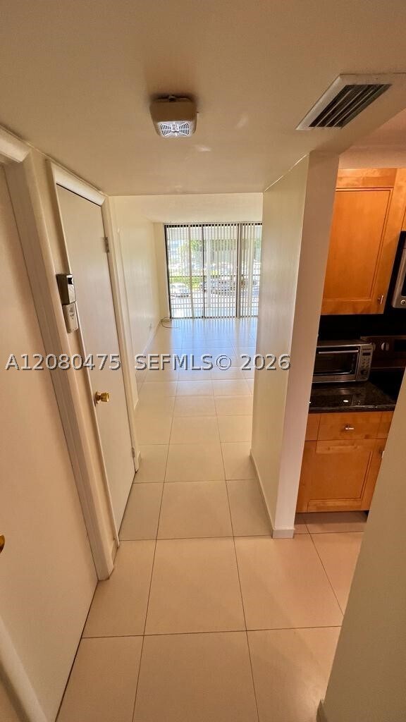 Photo - 20500 W Country Club Dr Unit 204