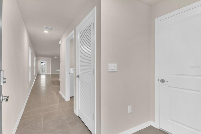 Photo - 2872 NE 21st Ct Rd