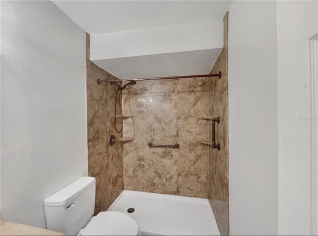 Photo - 2841 Central Dr