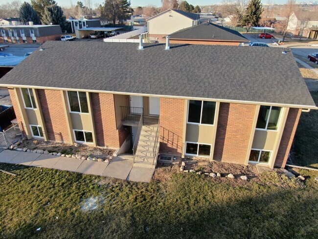 Photo - 1526 W 1650 N Apartments Unit 4