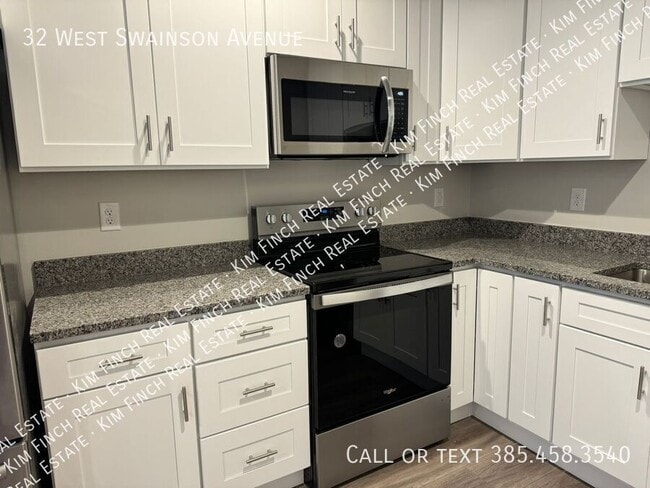 Photo - 32 W Swainson Ave