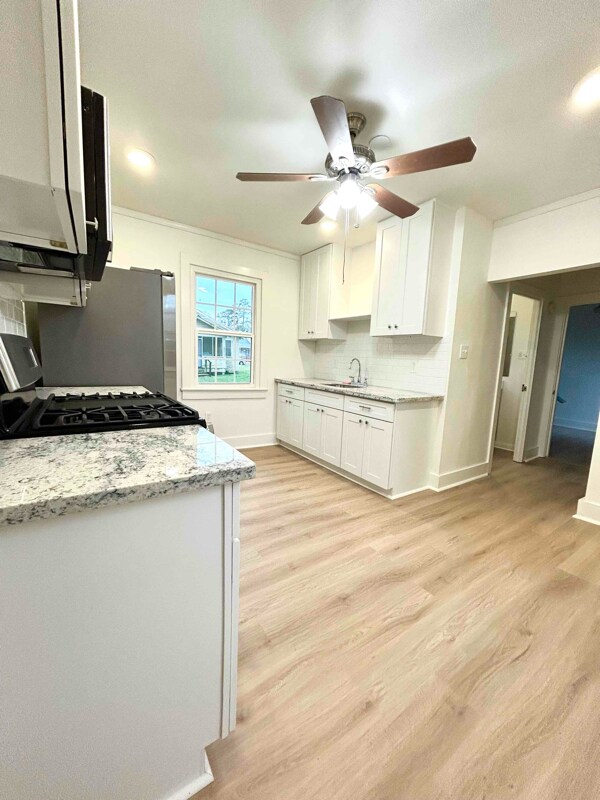 Photo - 613 N Jackson St