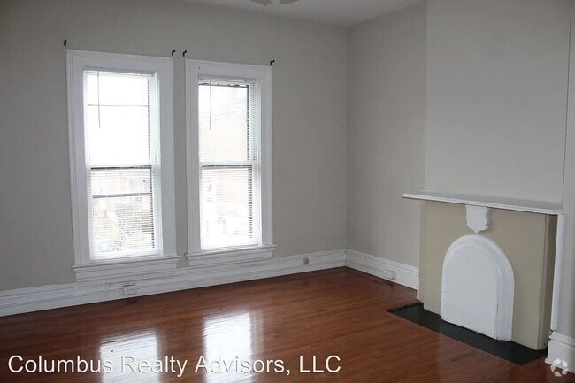 Building Photo - 57 Smith Pl Rental