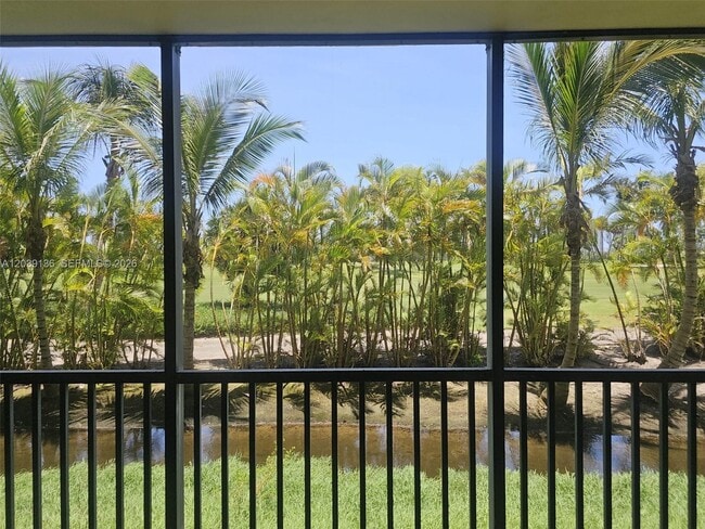 Photo - 20335 W Country Club Dr Unidad 107