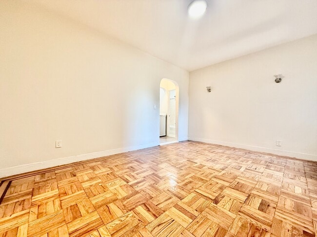 Photo - 2978 E 196th St Unit 2C