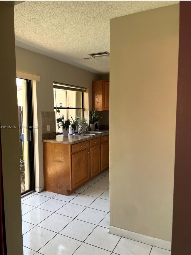 Photo - 6547 NW 170th Terrace