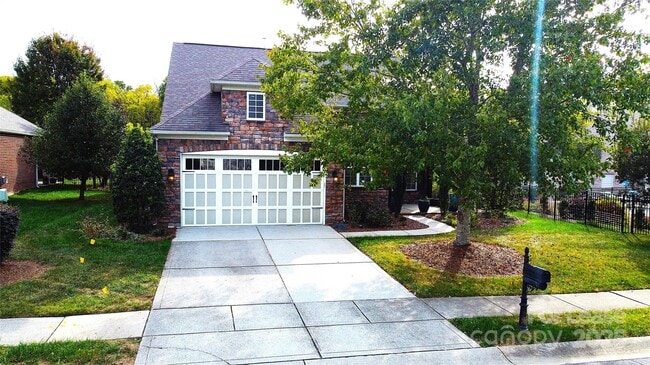 Photo - 7323 Firespike Road