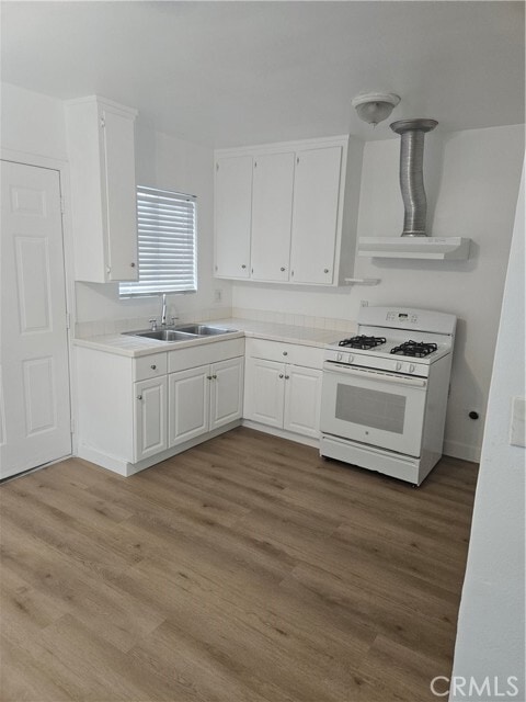 Photo - 1814 W Houston Ave