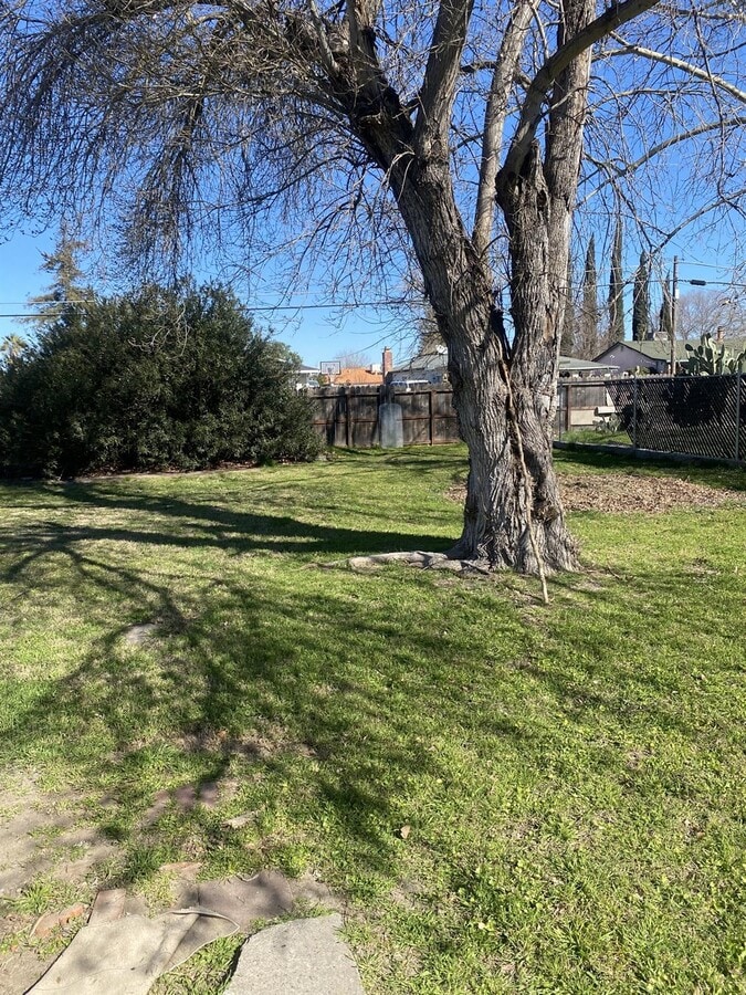 Photo - 617 Granger Ave