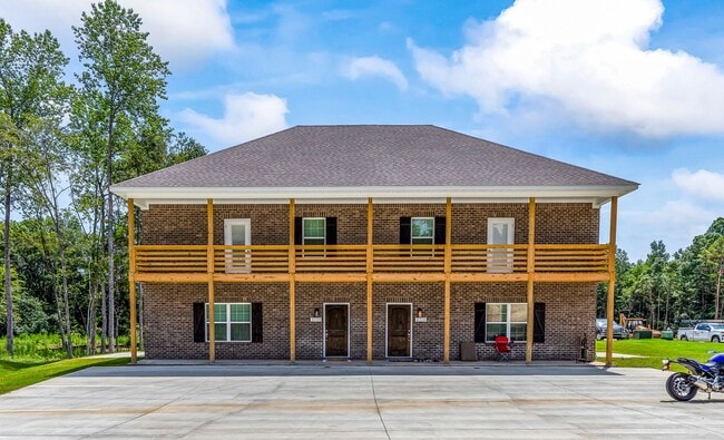 Building Photo - Available for July!