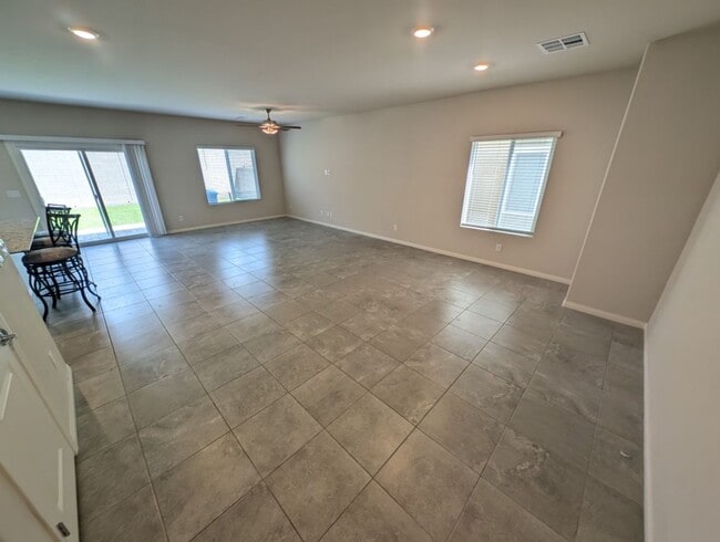 Photo - 3752 Andorian Ave
