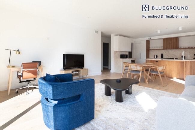 Photo - 3742 Mount Diablo Blvd Unidad FL1-ID2070