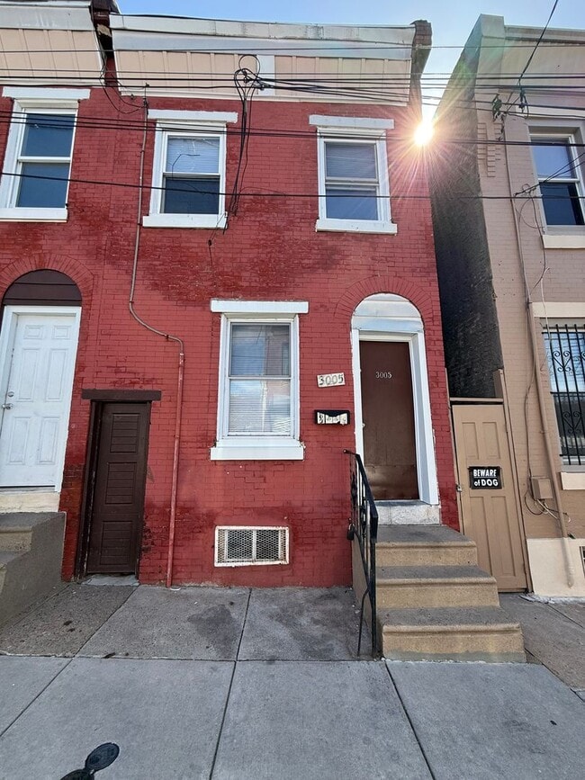 Photo - 3005 Hartville St