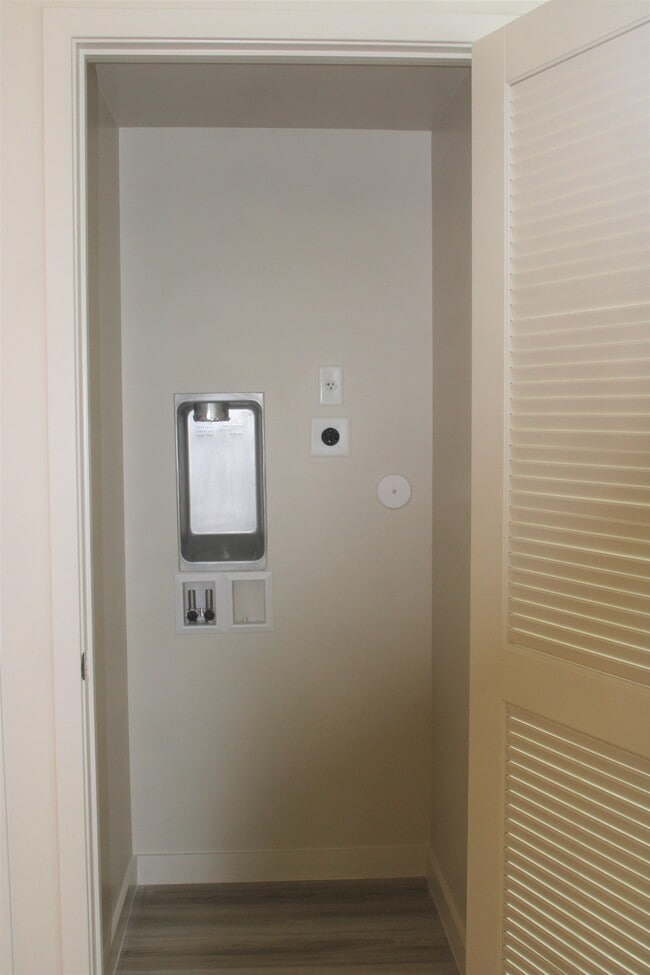 Photo - Sailboat Bend II - 55+ Apts.- NO VACANCY