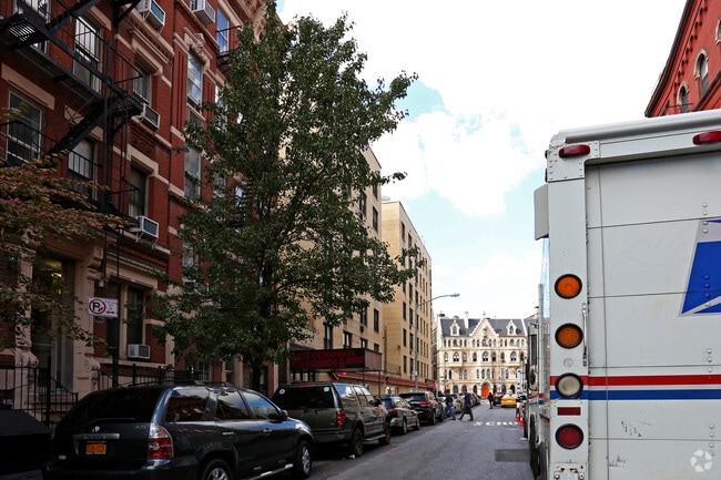 Photo - 91 Fourth Avenue