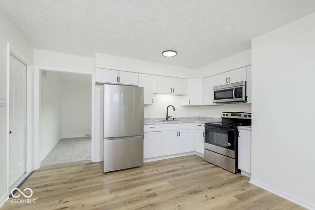 Photo - 7737 Southfield Dr