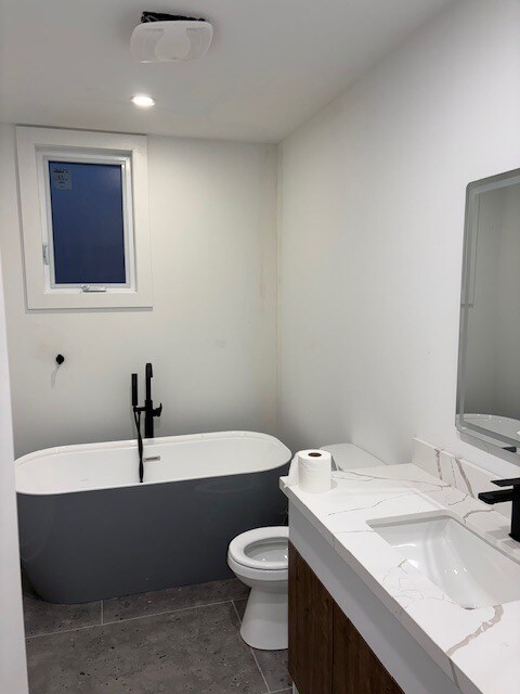 Photo - 279 Bonaventure Dr