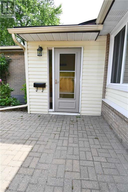 Photo - 29 Flavian Crescent