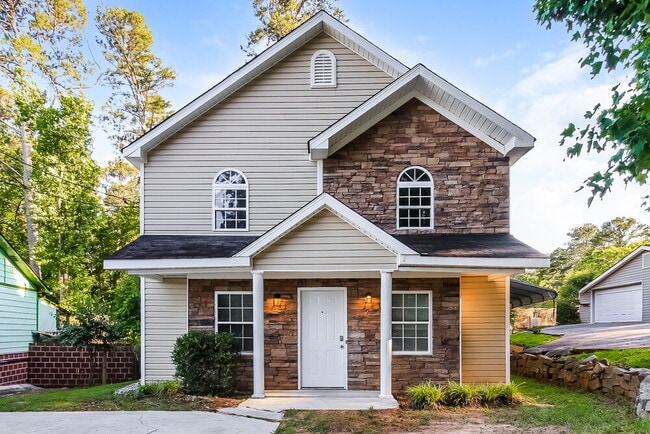 Building Photo - 4408 Jacobs Dr SW Rental