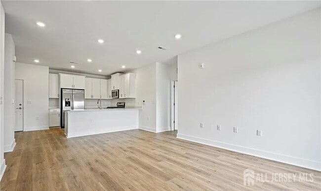 Photo - 28310 Radford Ct