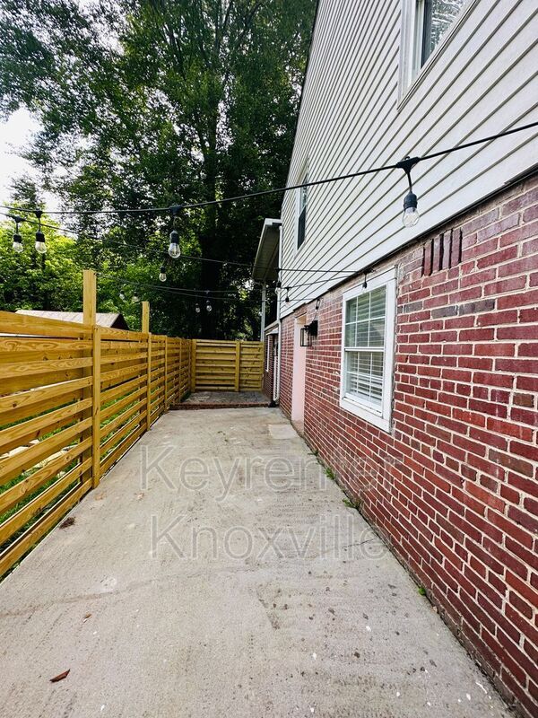 1828 Buford St Unit 1 bed / 1 bath unit 2