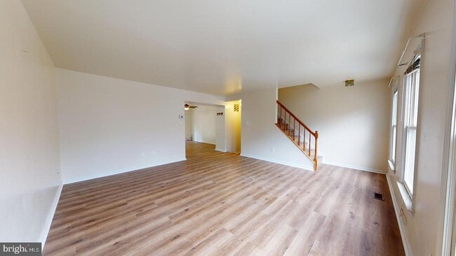 Photo - 110 Rolling Hill Ct