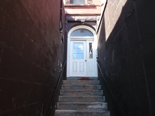 Photo - 1914 Beacon St Unit 2