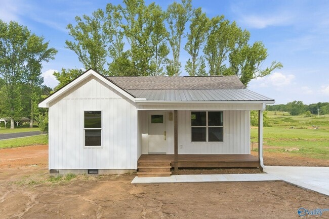 Photo - 2253 Old Union Rd