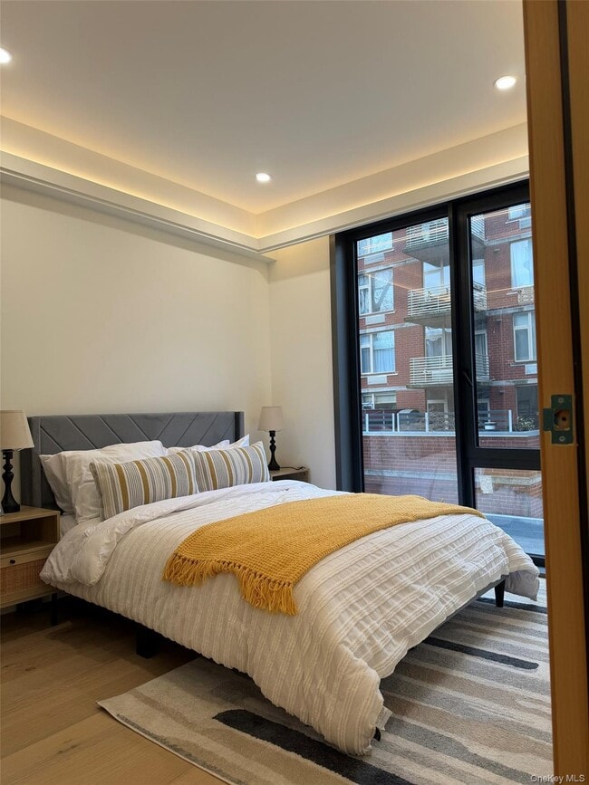 Photo - 168 E 111th St Unit 4E