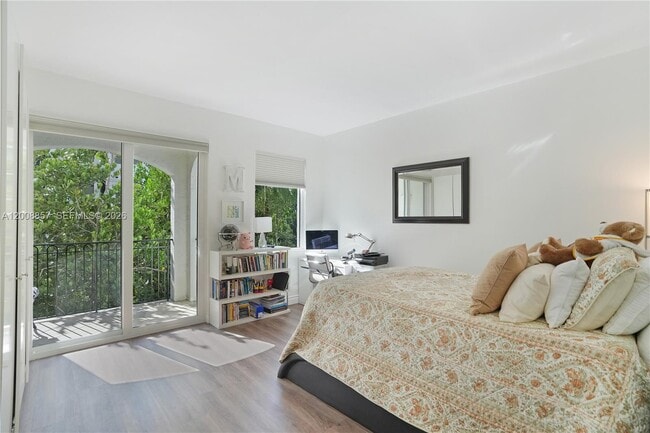 Photo - 3700 Island Blvd Unit C307