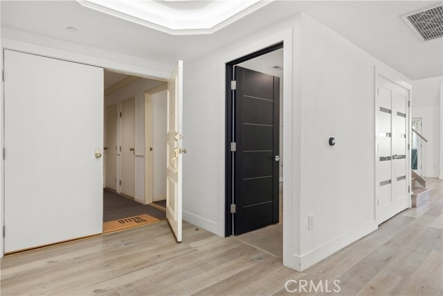 Photo - 4235 Mary Ellen Ave Unit 305