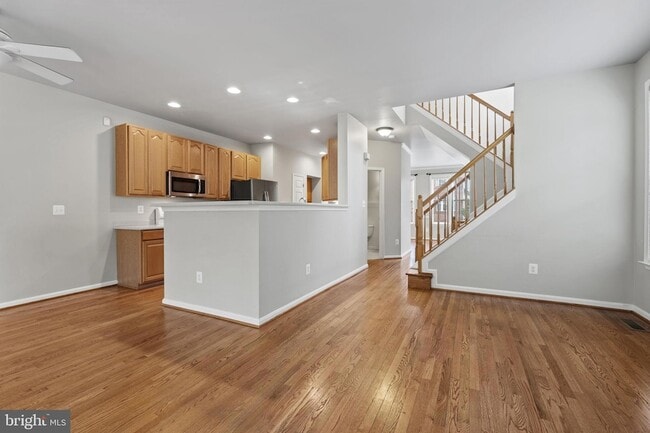 Photo - 1208 Cambria Terrace NE