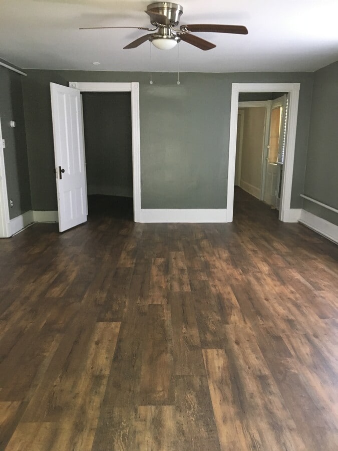 Photo - 212 N 7th St