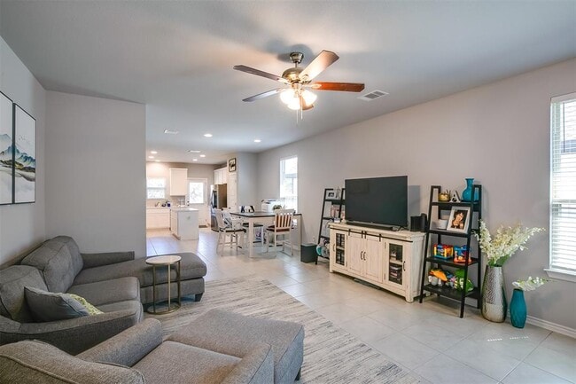 Photo - 257 Syrah Ct