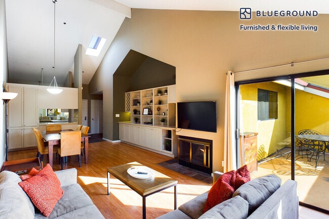 Photo - 939 Laurel St Unit FL1-ID1608