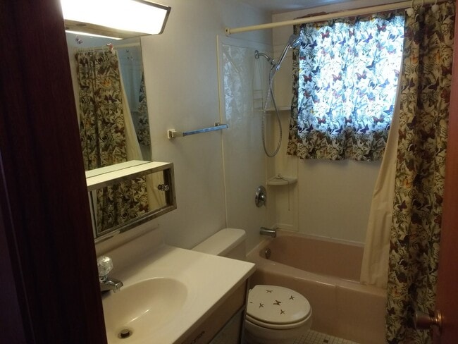 Photo - 718 Jennifer Ct Unit 718