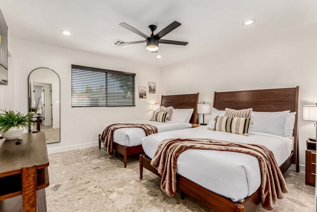 Photo - 7502 E Windsor Ave Unit SI ID1558618P