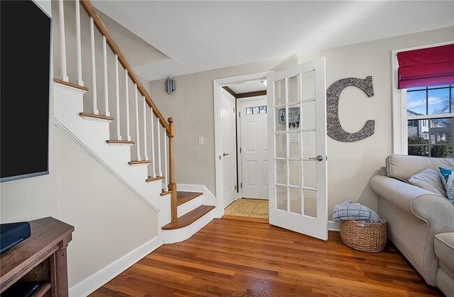 Photo - 319 Mt Pleasant Ave