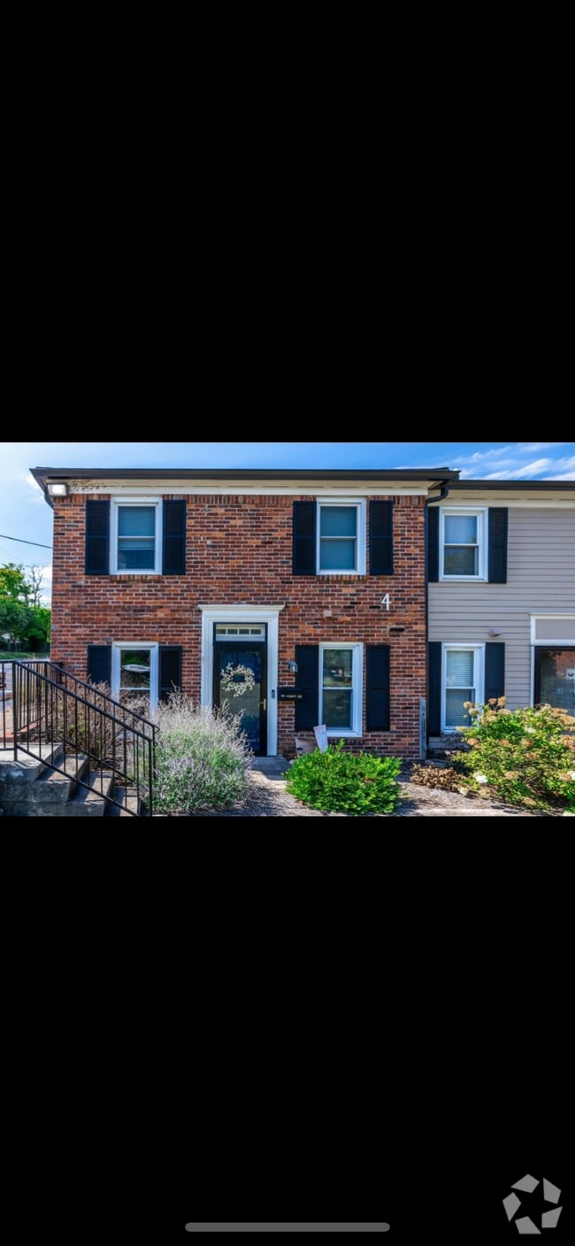 Building Photo - 5025 Hillsboro Pike Unit 4A Rental