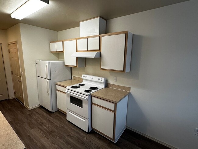 4997 Delight St N Unit 4997-202
