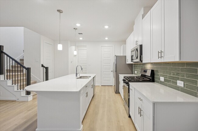 Photo - 4113 Fig Grv St