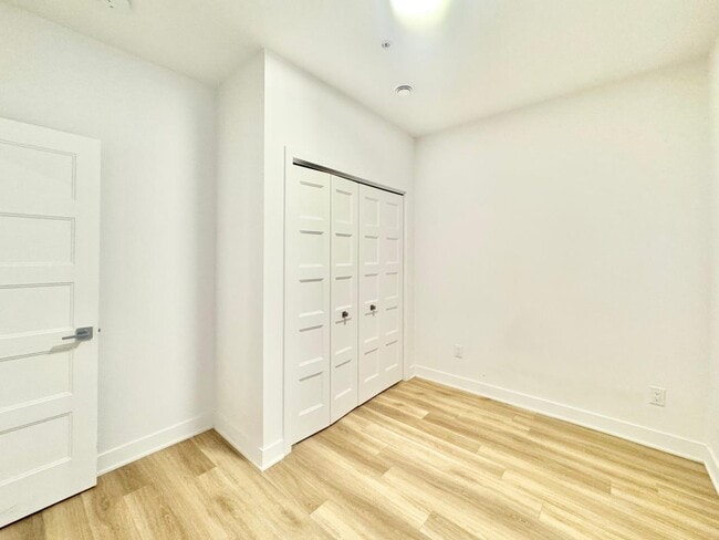 Photo - 2693 Bd Pie-IX