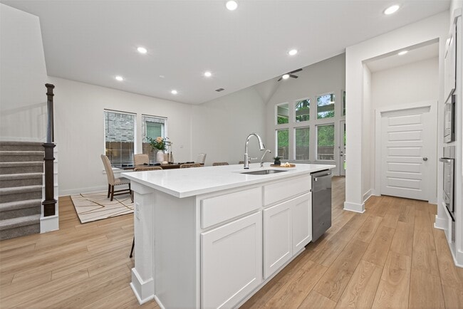 Photo - 24522 Keswick Vly Wy