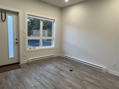 Photo - 352 Hirst Ave Unit 7