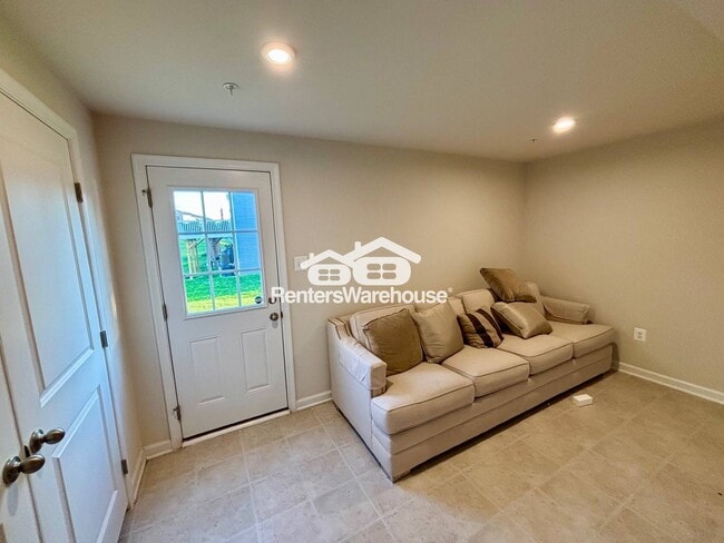Photo - 13 Bristoe Sta Rd