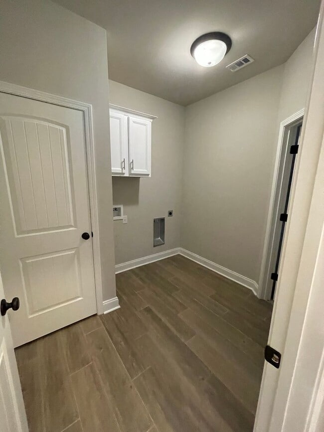 23643 Blythewood Ln