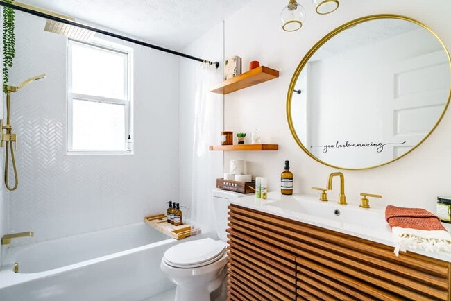 Photo - 33 Lundy St Unit ID1265647P